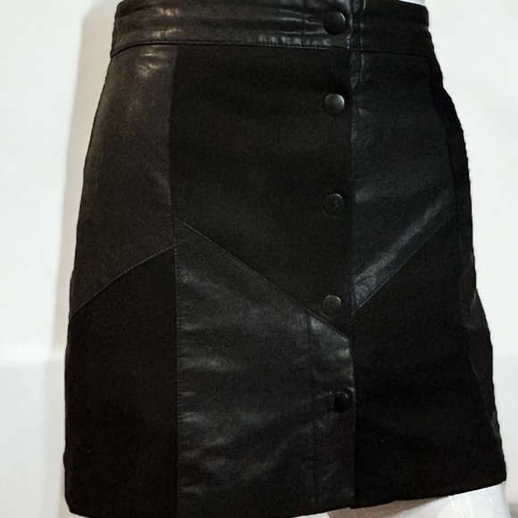 Faux Suede and Leather Patchwork Mini Skirt - Picture 4 of 10